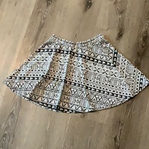 Printed mini skirt